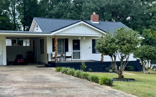 Cute 4-Bedroom Home with Hardwood Floors & Fenced Backyard