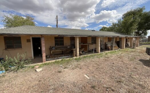 Seligman Property for Sale – located in town