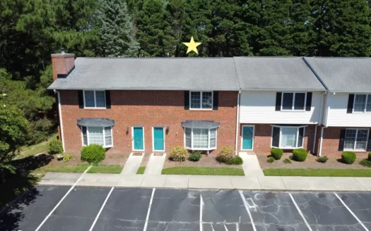 Updated Greenville Townhome Near ECU & Med Center