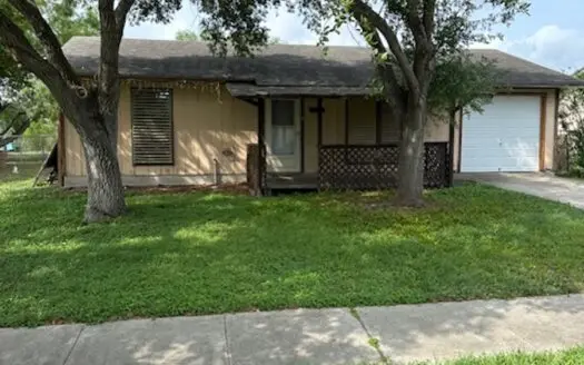 2BR Home in Calallen ISD – Large Yard, Great Location