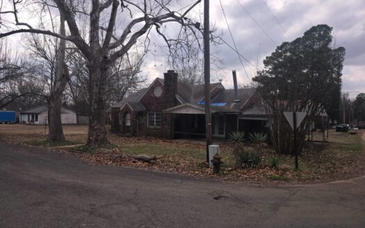 Fixer-Upper Home for Sale in Antlers, Oklahoma