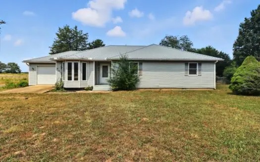 Charming Ranch Style Home in the Heart of the Missouri Ozarks