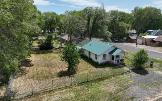 Eastern Oregon Three Bedroom Home