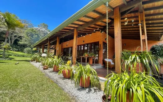 House and lot in Envigado