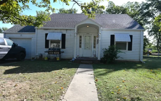 Home for sale in Nevada Missouri