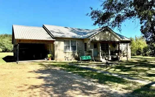 Charming 1950 Cottage for Sale in Lincoln Co.