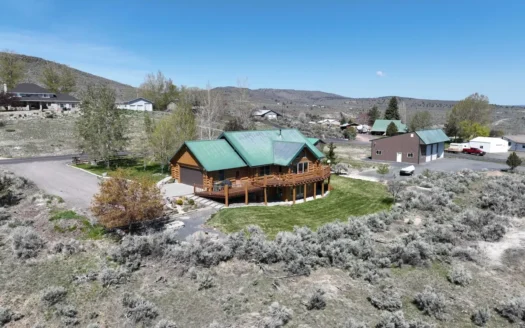 Eastern Oregon Three Bedroom Home Outside of Hines