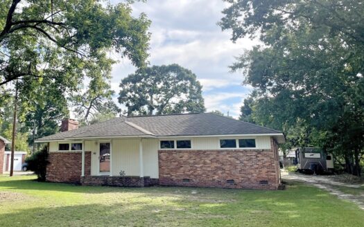 Charming 3BR 2BA Home for Sale in Hartsville SC with Shop