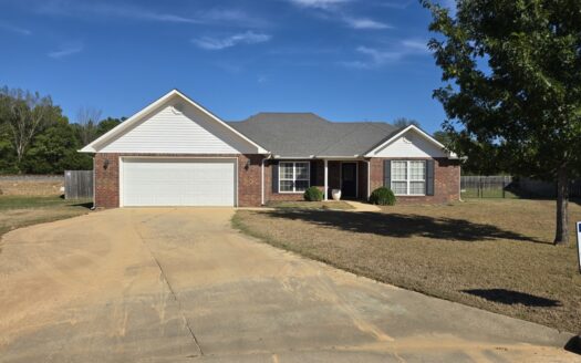 Beautiful Brick Home in a Desirable Neighborhood