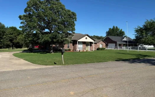 Home Near Hugo Lake for Sale in Hugo, Oklahoma