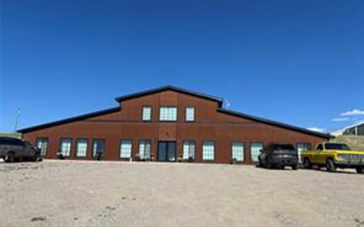 Beautiful home on 3.25 Acres with Views of The Rocky Mountains