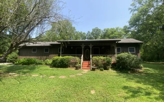 Country Home For Sale In Tn With Equipment Shed & Storage
