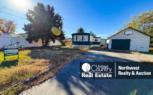 Affordable 3-Bedroom Home on Spacious City Lot w/Garage