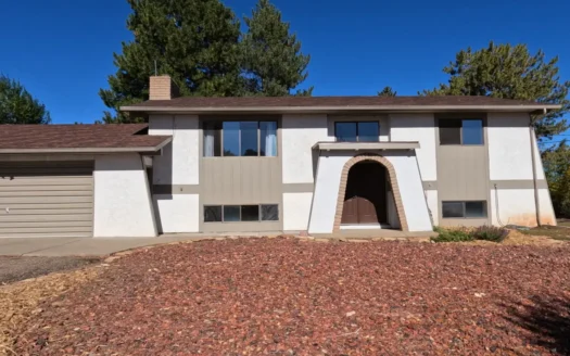 Charming Split-Level 3-Bedroom, 2.5-Bath Home in Cortez, Colorado