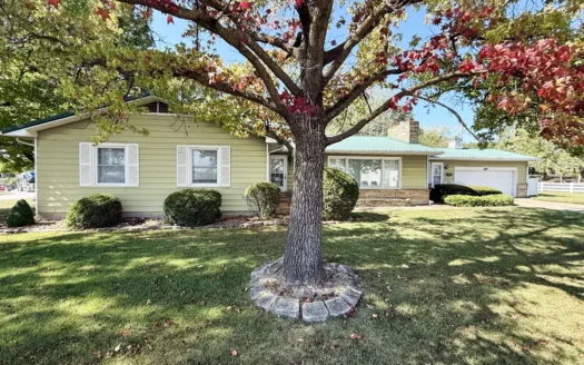 Large, Affordable Home for Sale in El Dorado Springs, MO