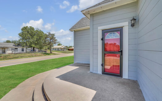 Home For Sale In Carter, Oklahoma