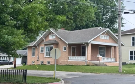 American Classic Home For Sale In Cameron MO