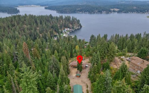 Stunning Lake Views and minutes from Sutton Bay Marina!