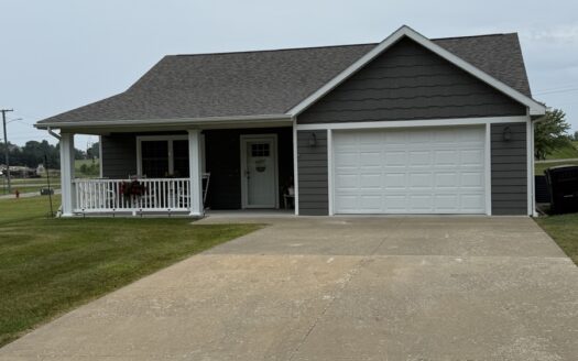 2016 2 Bed/2Bath Ranch Home – Mount Ayr, Iowa