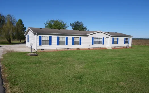 Richland IN- 4 BR/2 bath home w/ Mechanics garage on 1.16A