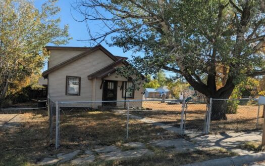 1.5 Story Family Home On Large Lot W/ Double Garage