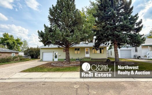 Two Homes on One Parcel – Primary Residence + Secondary Residence