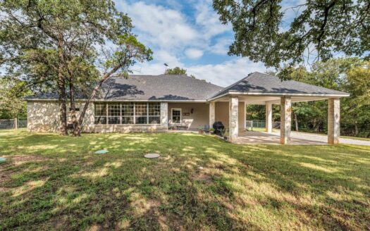 831 County Road 2200, Aquilla, TX – Country Living on 15.9 Acres