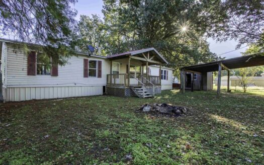 Reyno AR Manufactured Home in Town For Sale