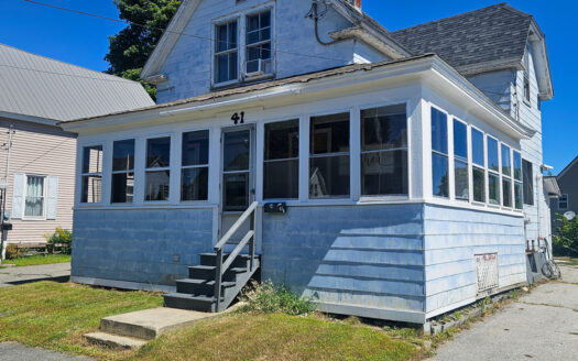 Intown 4 Bedroom 2 Bathroom Cape Home