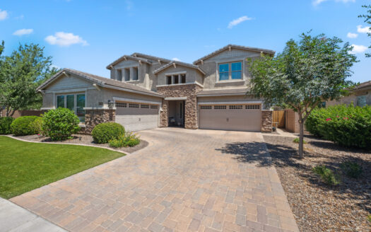 Remodeled Two-Story | 5 Beds, 4-Car Garage, Park View