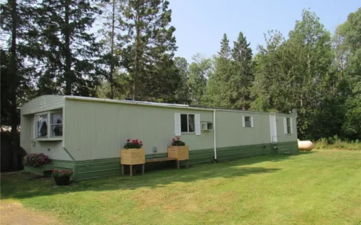 Affordable Updated Home For Sale on 0.17 Acres in Kettle River MN