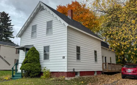 3 Bedroom 2 Bath Intown New Englander