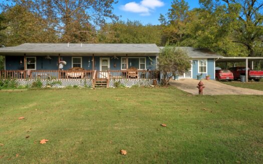 Secluded 3BR Home on 20 Acres with Barn Near Hwy Access