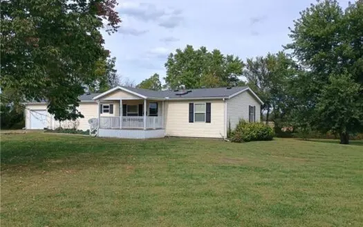 Charming 3-Bedroom Country Retreat on 3 Acres