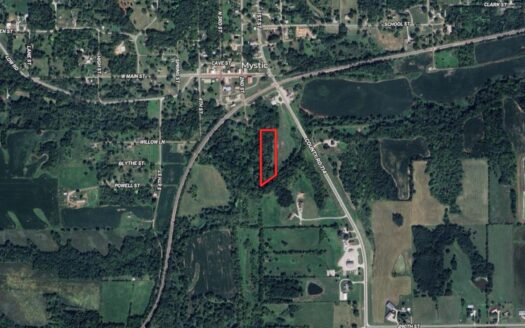 Mystic Iowa Lot For Sale with Recreation & Building Opportunities