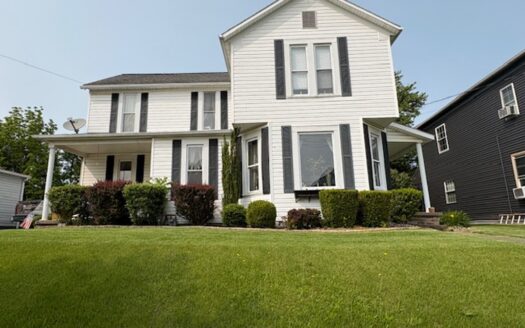 Woodsfield OH 4 bedroom/2 bath Victorian Home