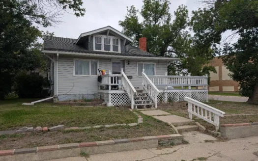 Corner Lot, Central Air, Old-Style Home, Wrap Deck