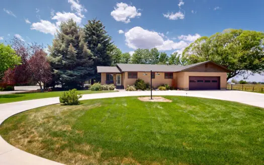 Dream Property on 1.9 Irrigated Acres in Montrose, CO For Sale