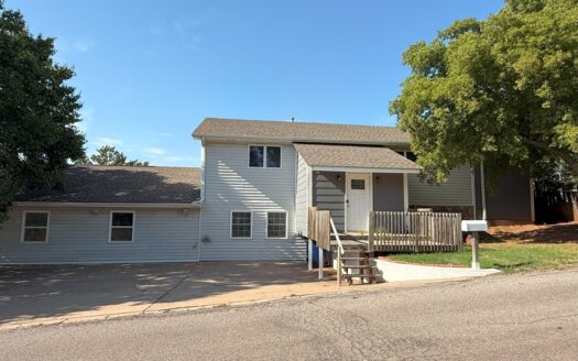 Large Family Home on Larger corner lot!