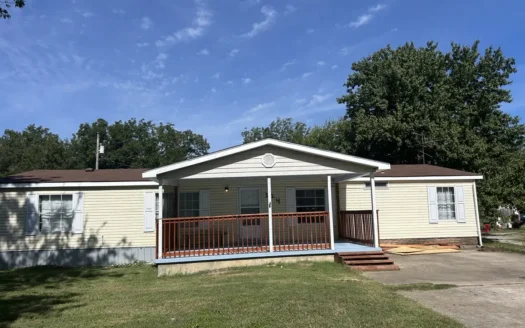 Fairland, OK, 3 Bedroom, 2 Bath Mobile Home on Lot, RV Carport