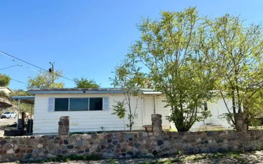 Affordable Starter or Investment Opportunity in Globe, AZ