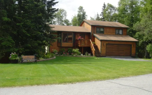Beautiful Home for Sale in Eagle River, Alaska