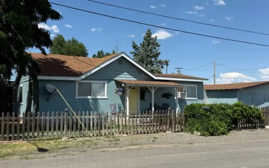 Cozy Home For Sale in Modoc County!