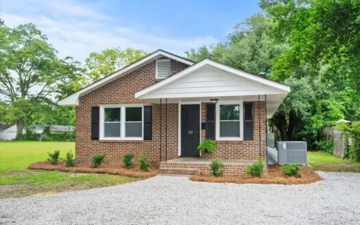 Charming, Remodeled, Brick Home in Cheraw SC