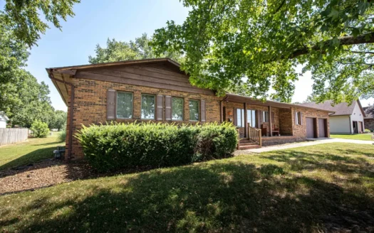 All-Brick Home in Lamar,  MO for Sale.