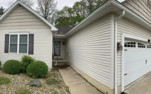 Cottage Home – 109 Rivers Edge Lane, Unit C, Upper Sandusky