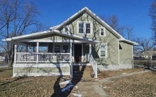 Bring the whole family to Hamilton, MO!