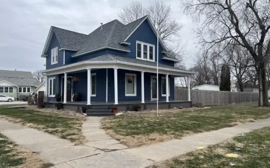 Move In Ready 2 Story Albia Home