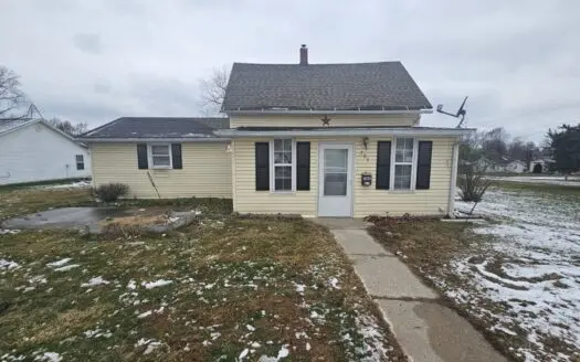 Great Rental or Starter in Hamilton, MO!