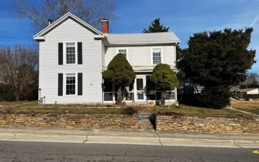 Step Back in Time With This Charming 1890 Farmhouse in the Heart